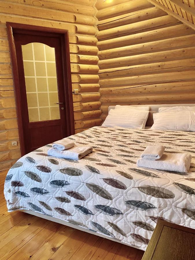 Chalet Four Seasons Villa Татарив Екстериор снимка