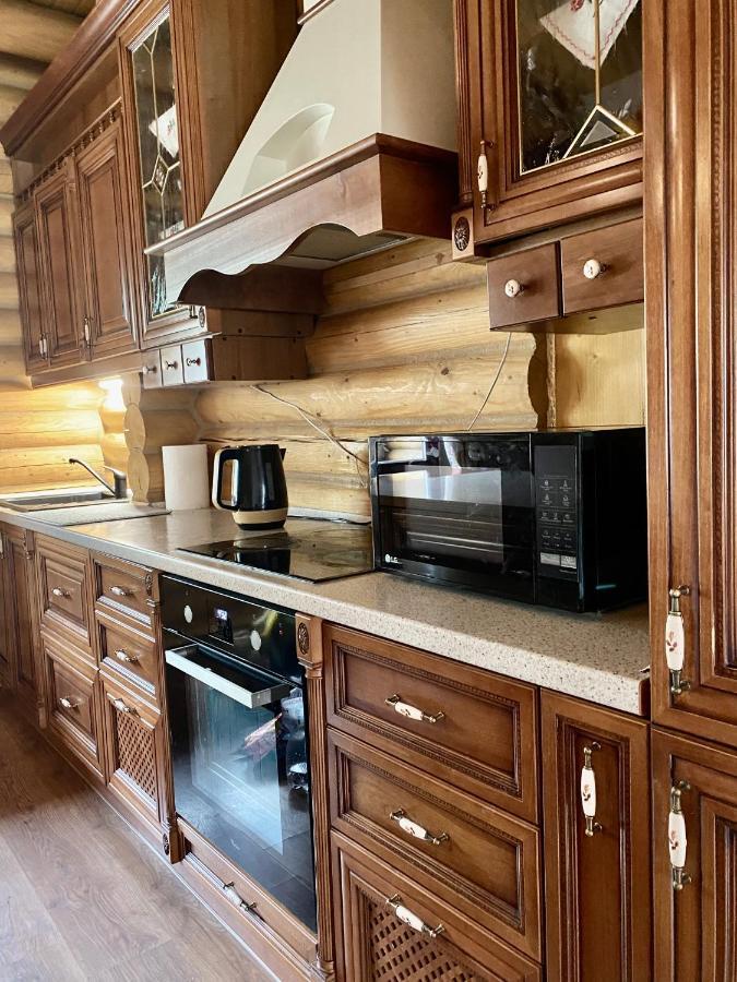 Chalet Four Seasons Villa Татарив Екстериор снимка
